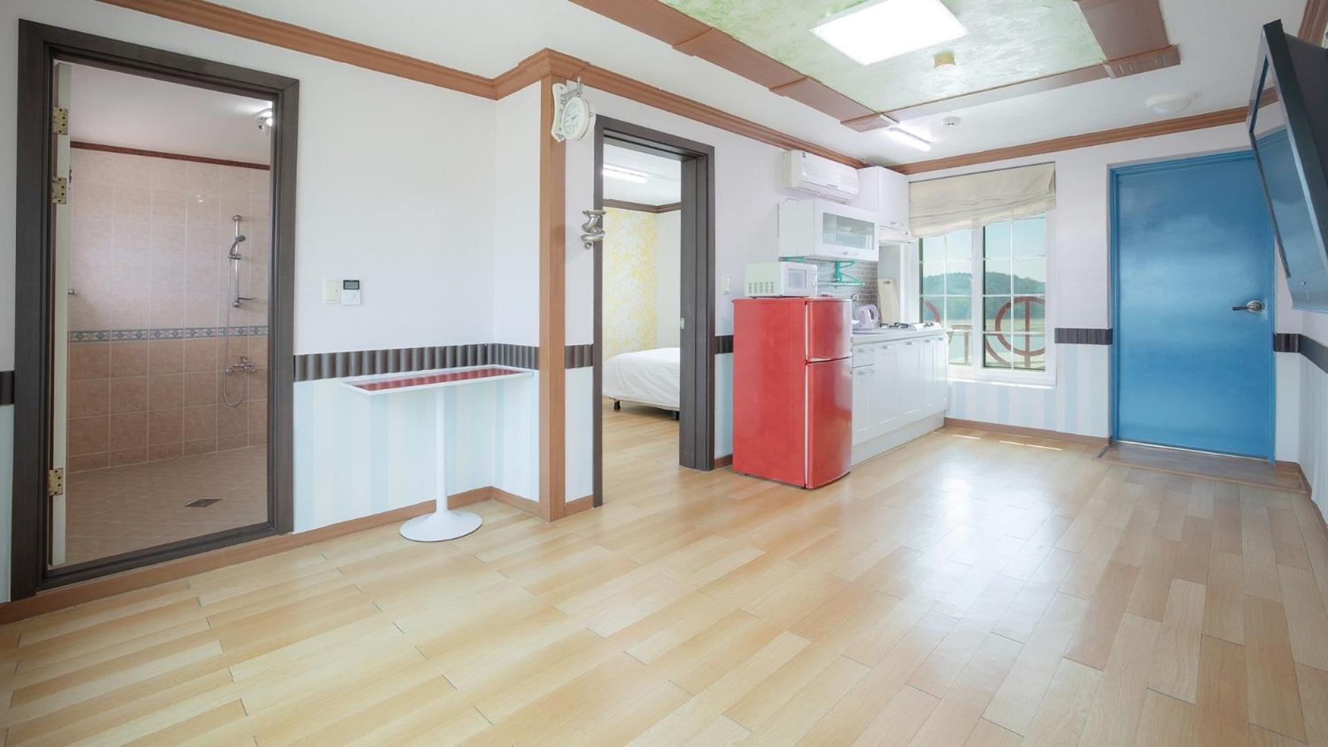 Taean Anmyeondo Bbalgang Pension Room photo